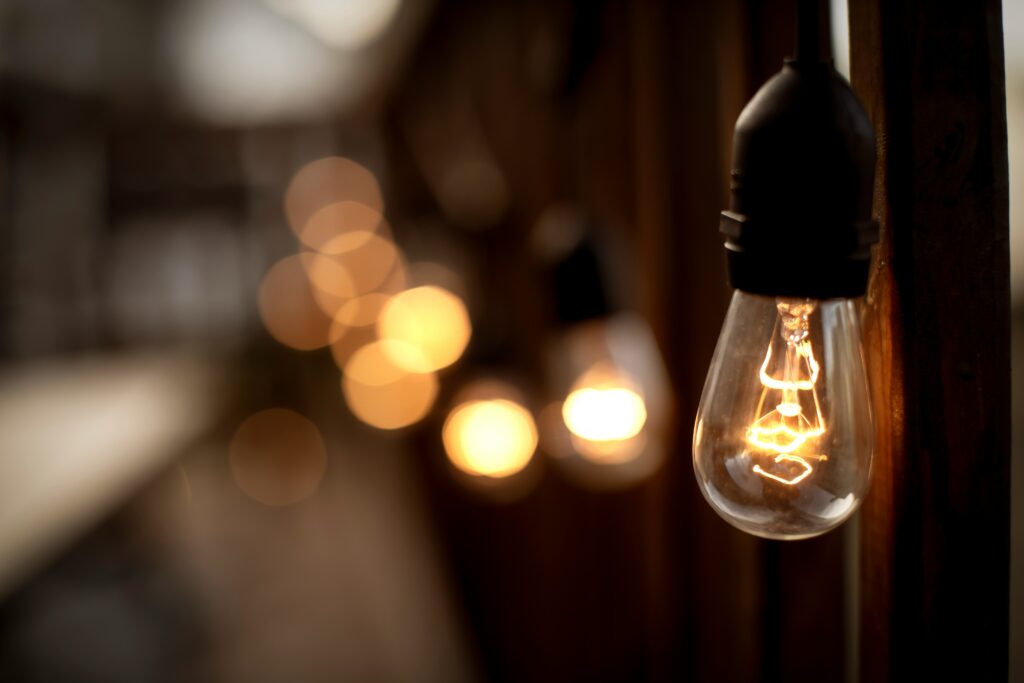photo of light bulb